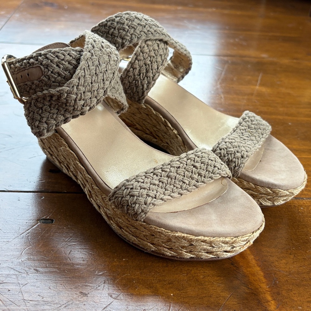 Stuart Weitzman Braided Cross Sandals Sz 6.5